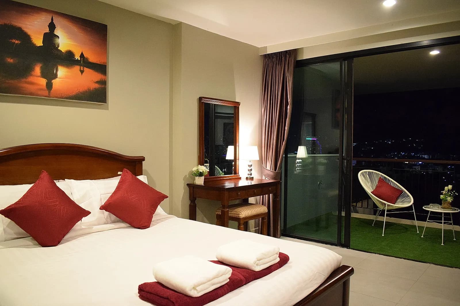 Sea View Studio Center of Patong - 5