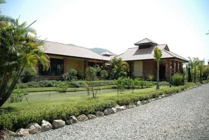 Kinkala Garden 02 - 3