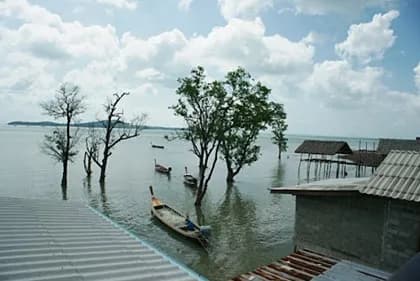 Sea Front Villa 1 - 4