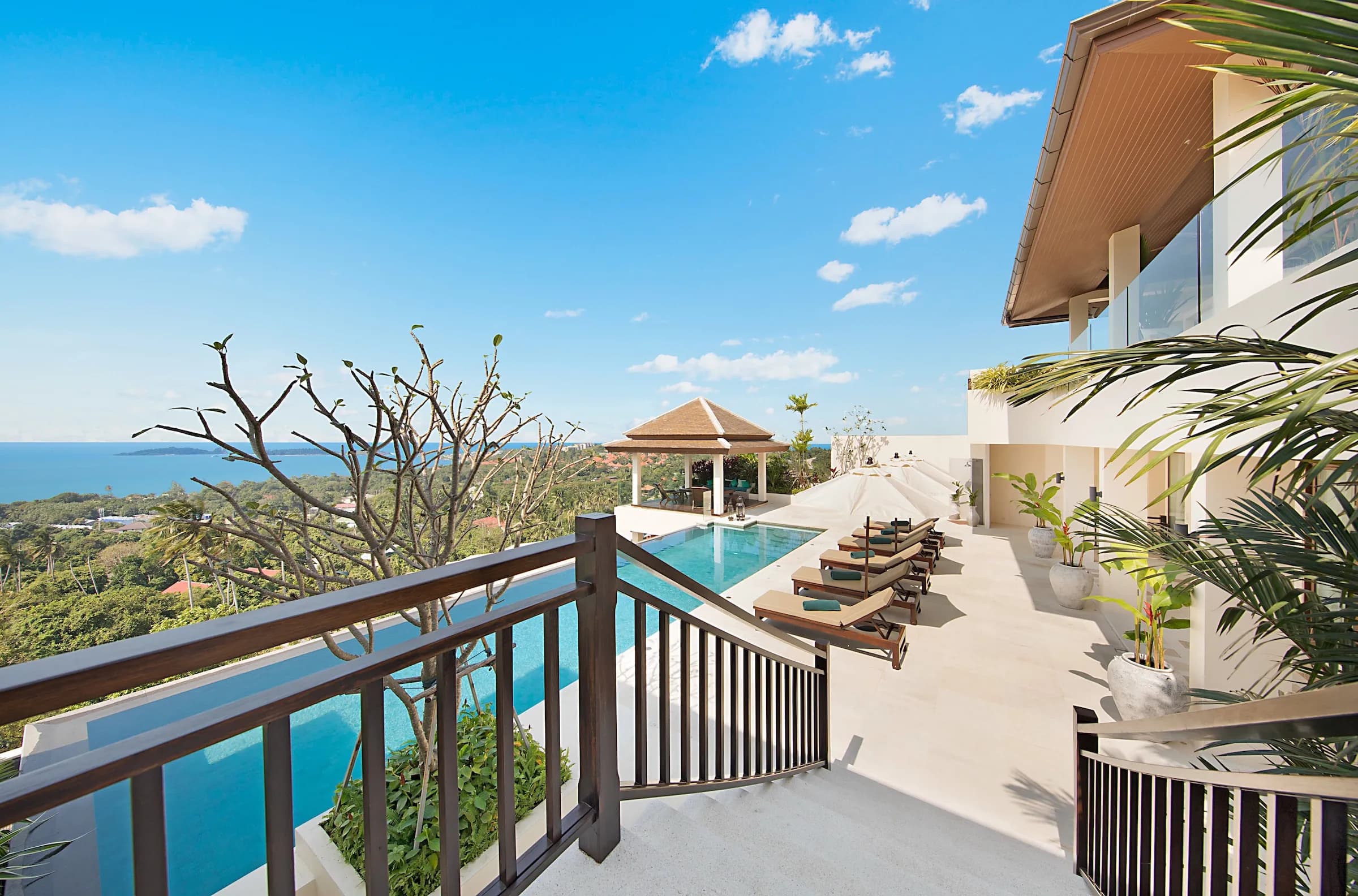 Pool on the Hill - 4