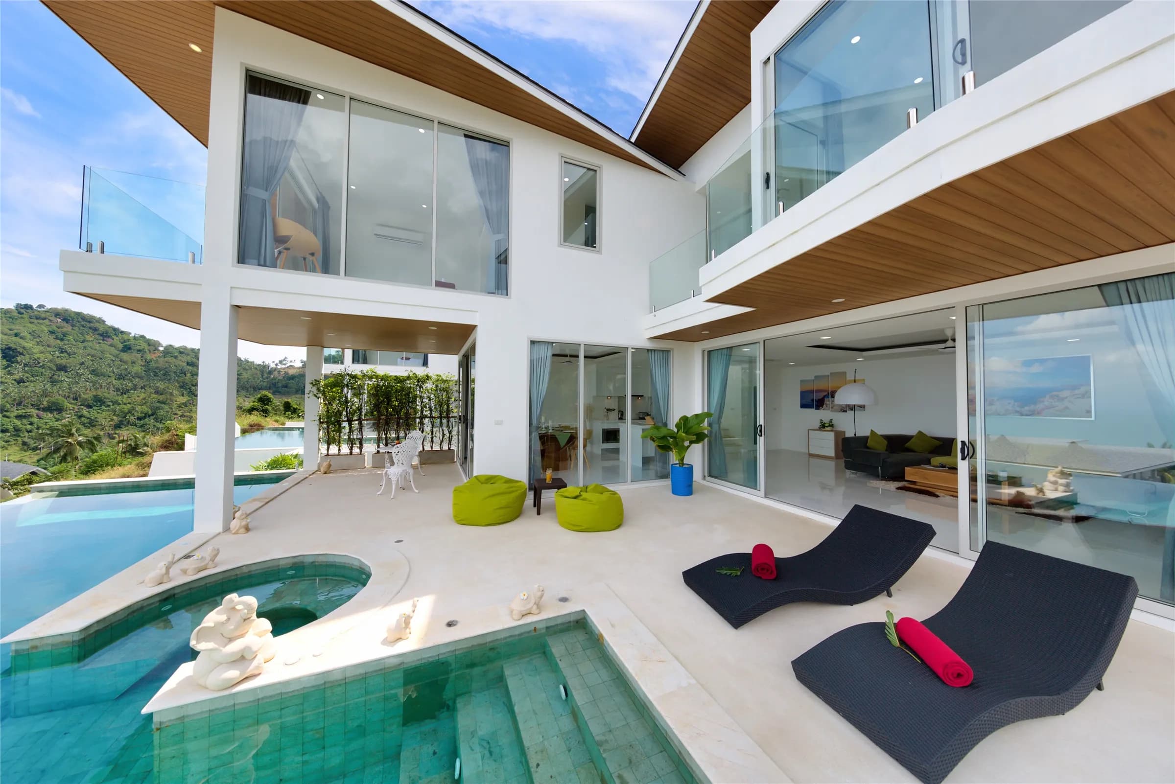 The Wave A7 Pony Villa