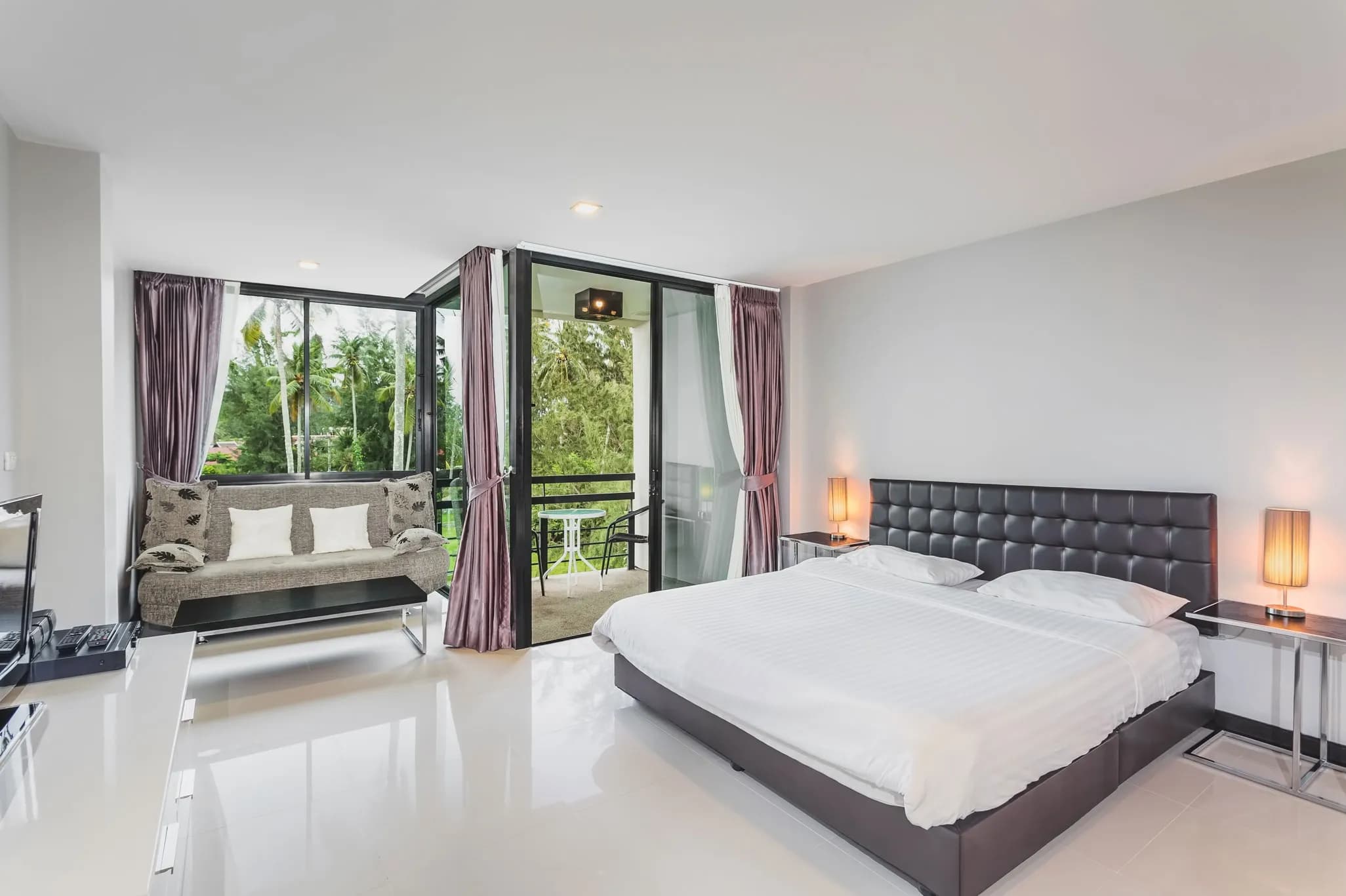 Condo in Bangtao in Kris Condo (402